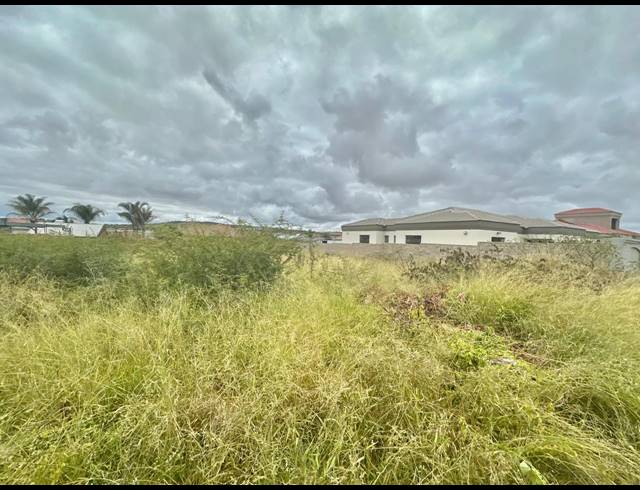805M² VACANT LAND FOR SALE IN SERALA VIEW